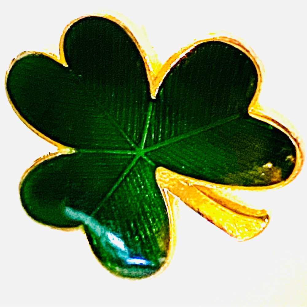 🙀☘️ St Patty Clover Pin ☘️ In Nice Pre 💚Condition ☘️ - Picture 5 of 16